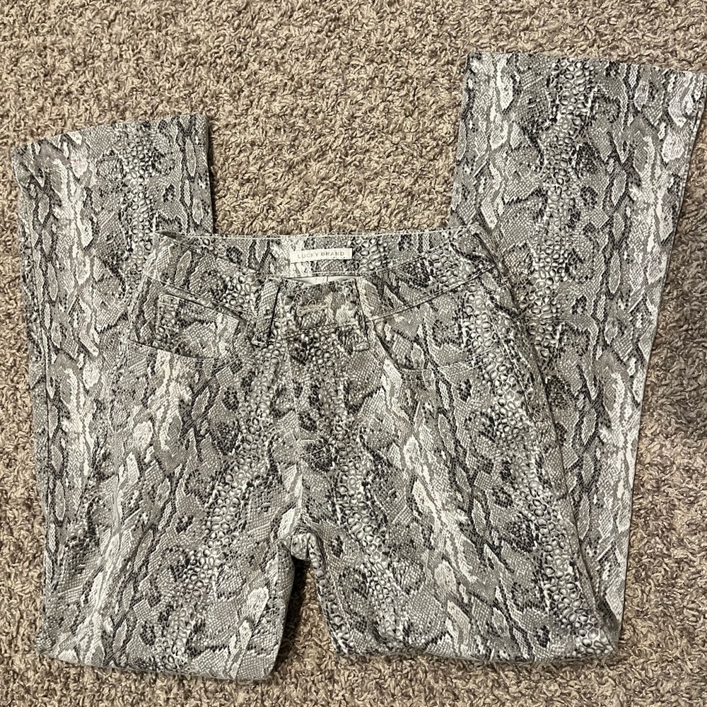 Lucky Brand Gray Snake Print Pants